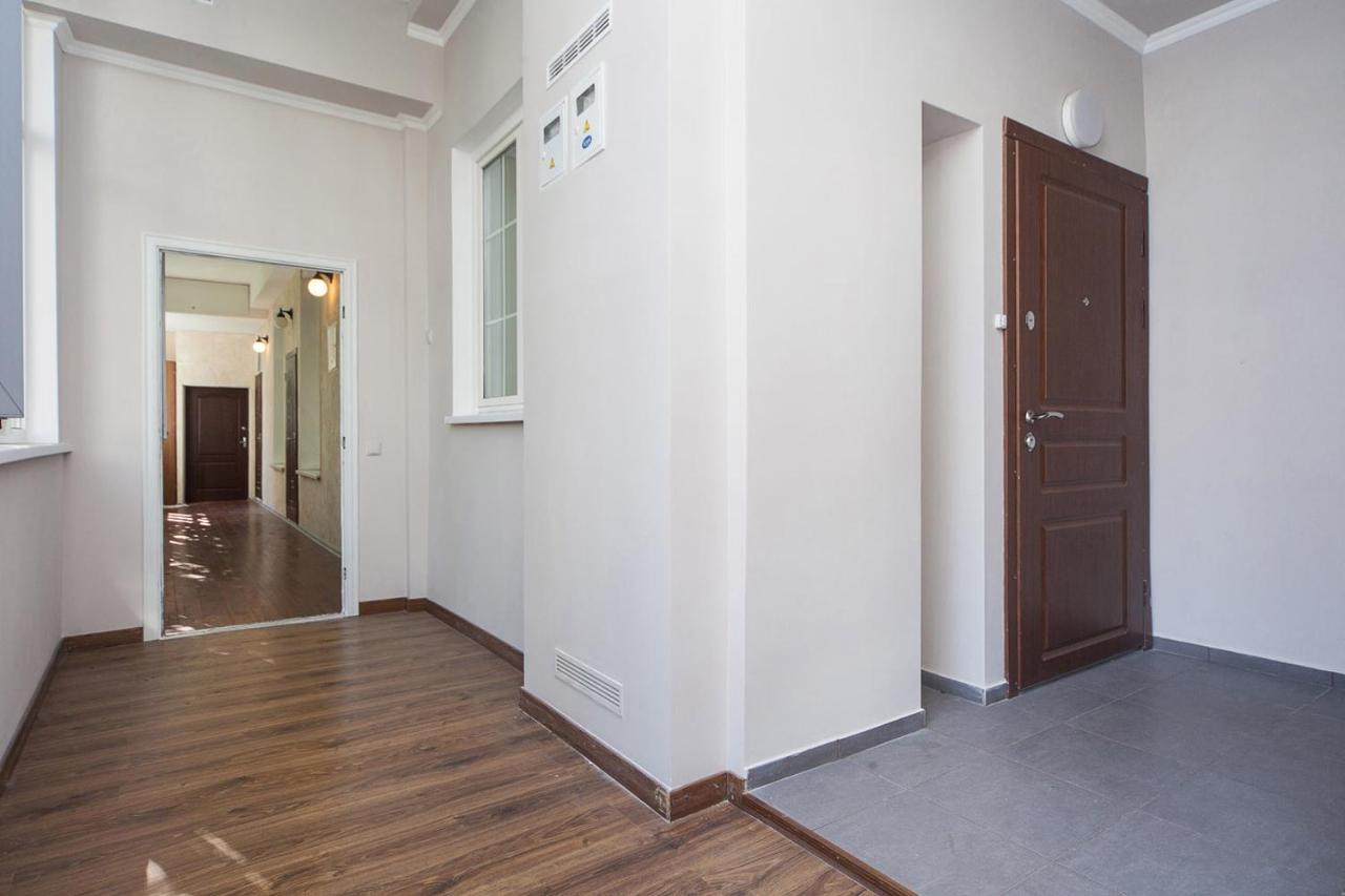 Goodrest On Deribasovskaya Apartment Odessa Luaran gambar